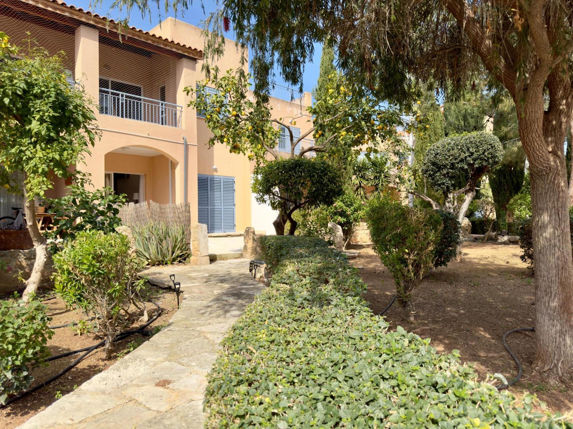 Beautiful Garden Apartment Mandria  Exterior photo